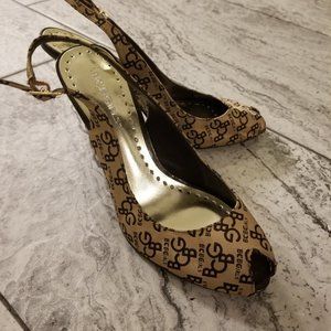 Popular BCBG Logo Heels (6.5)